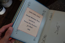 Complete set of 1950s Winnie-the-Pooh - Collector Edition