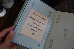 Complete set of 1950s Winnie-the-Pooh - Collector Edition