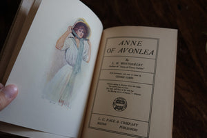 Anne of Avonlea by L.M. Montgomery